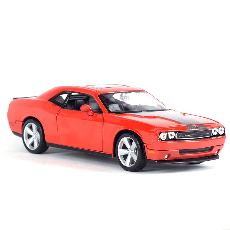 2008 Challenger SRT8 1:24