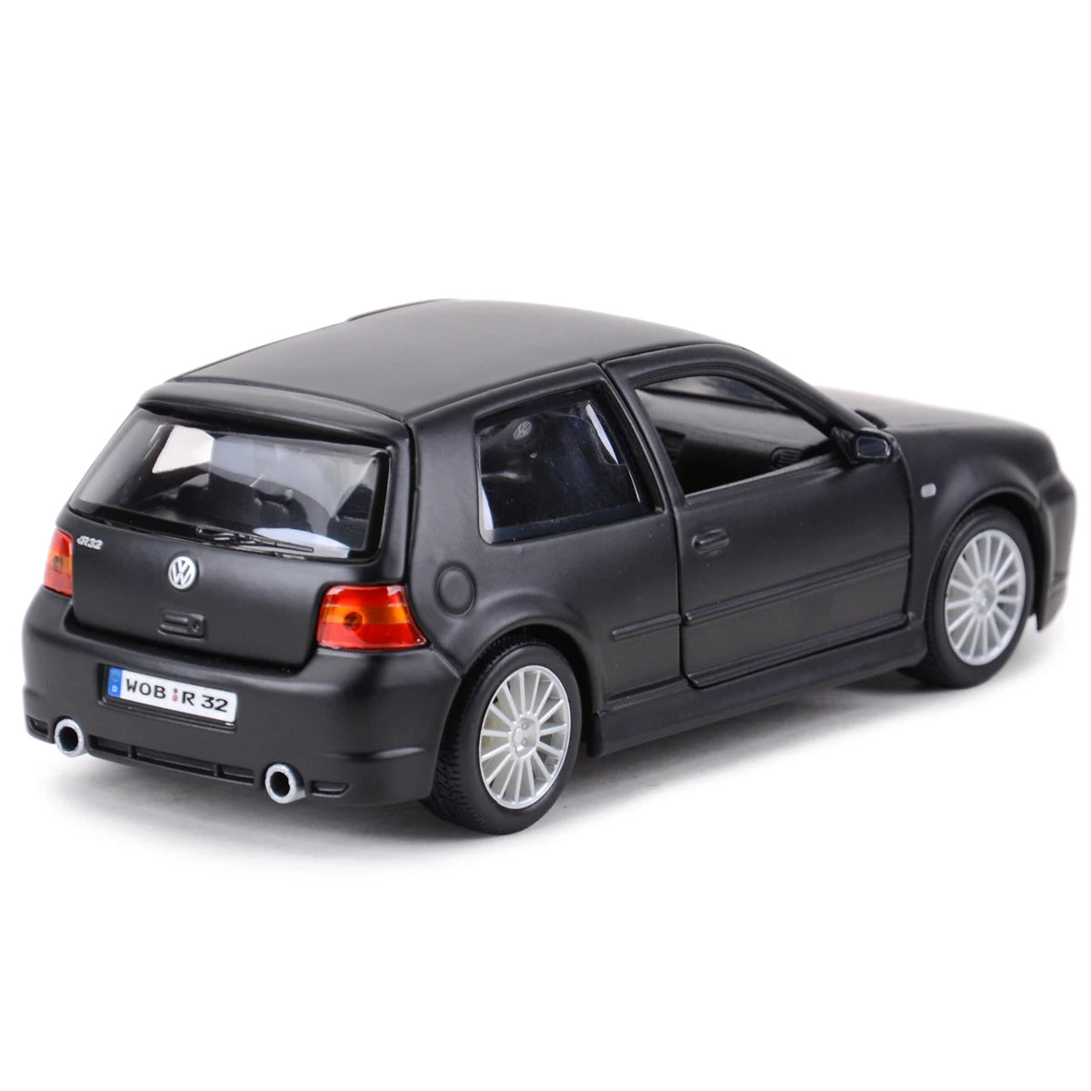 Volkswagen Golf R32 1:24